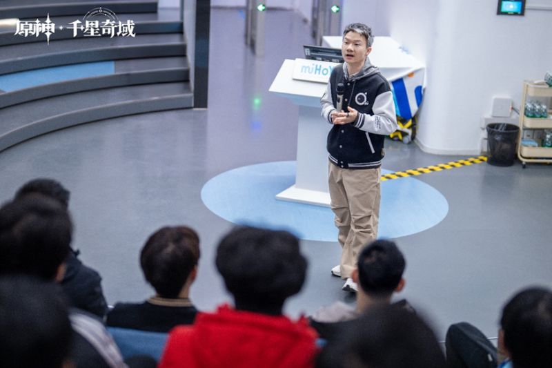  那个让全网玩家沸腾的"愚人节玩笑"，藏着多少人的期待 情感心理